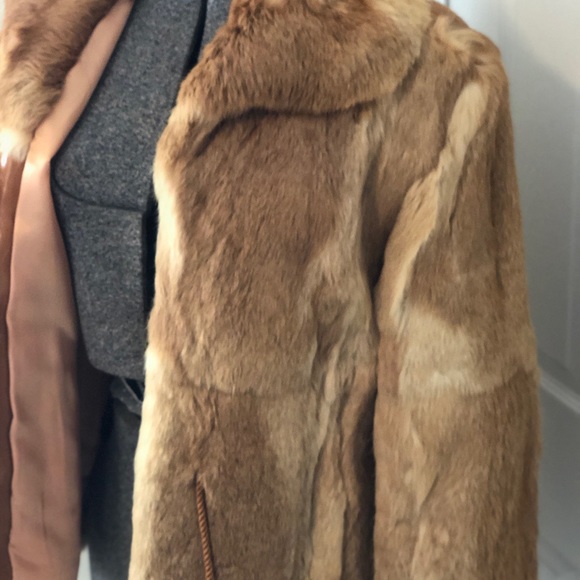 Vintage Women’s Genuine Fur Coat - Picture 3 of 5